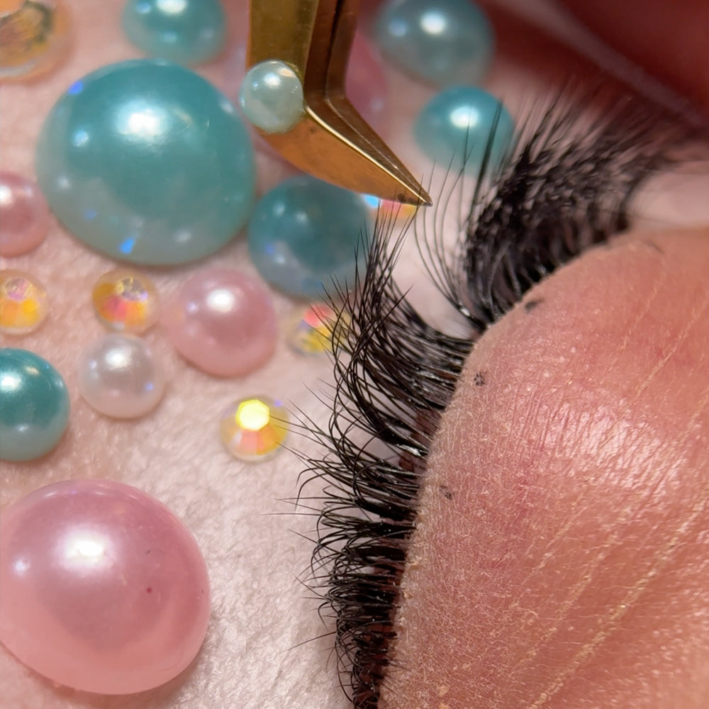 ONLINE: High Quality Lash Content in 5 Minutes