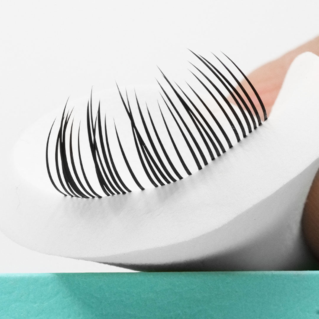 Ready to Wear Spike Lashes