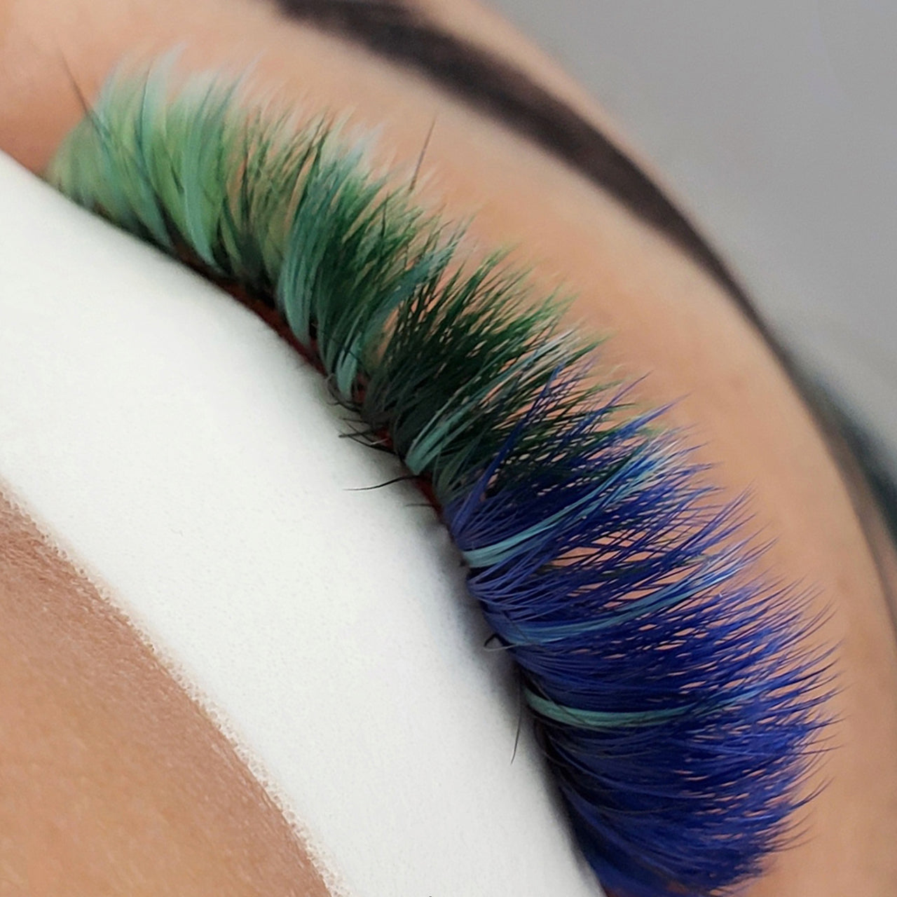 Mega Volume Art Series 0.03mm Mixed Lengths Tray - Making Waves