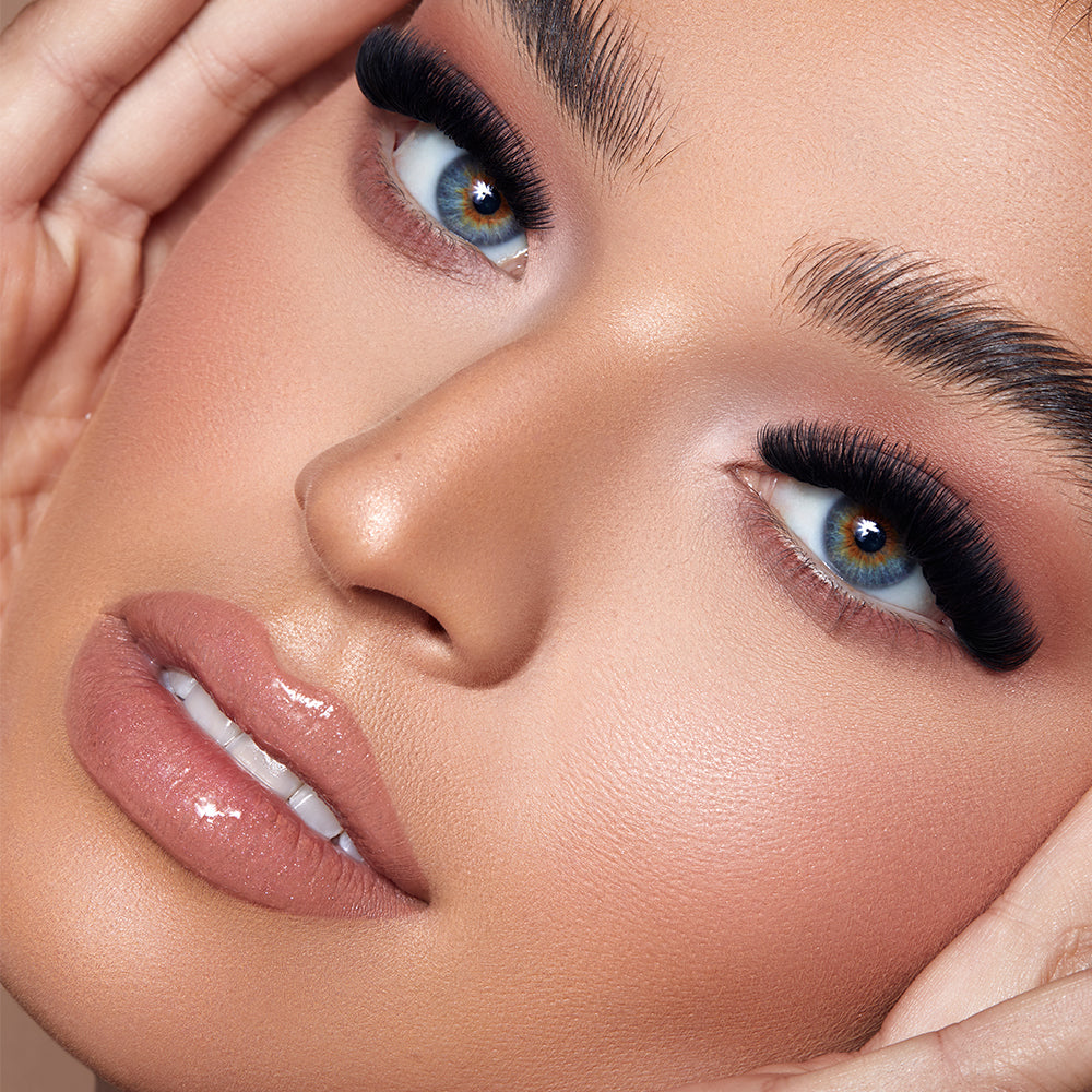 FAVORITE Cashmere Faux Mink Mega Volume &amp; Volume  Lashes - 18 lines