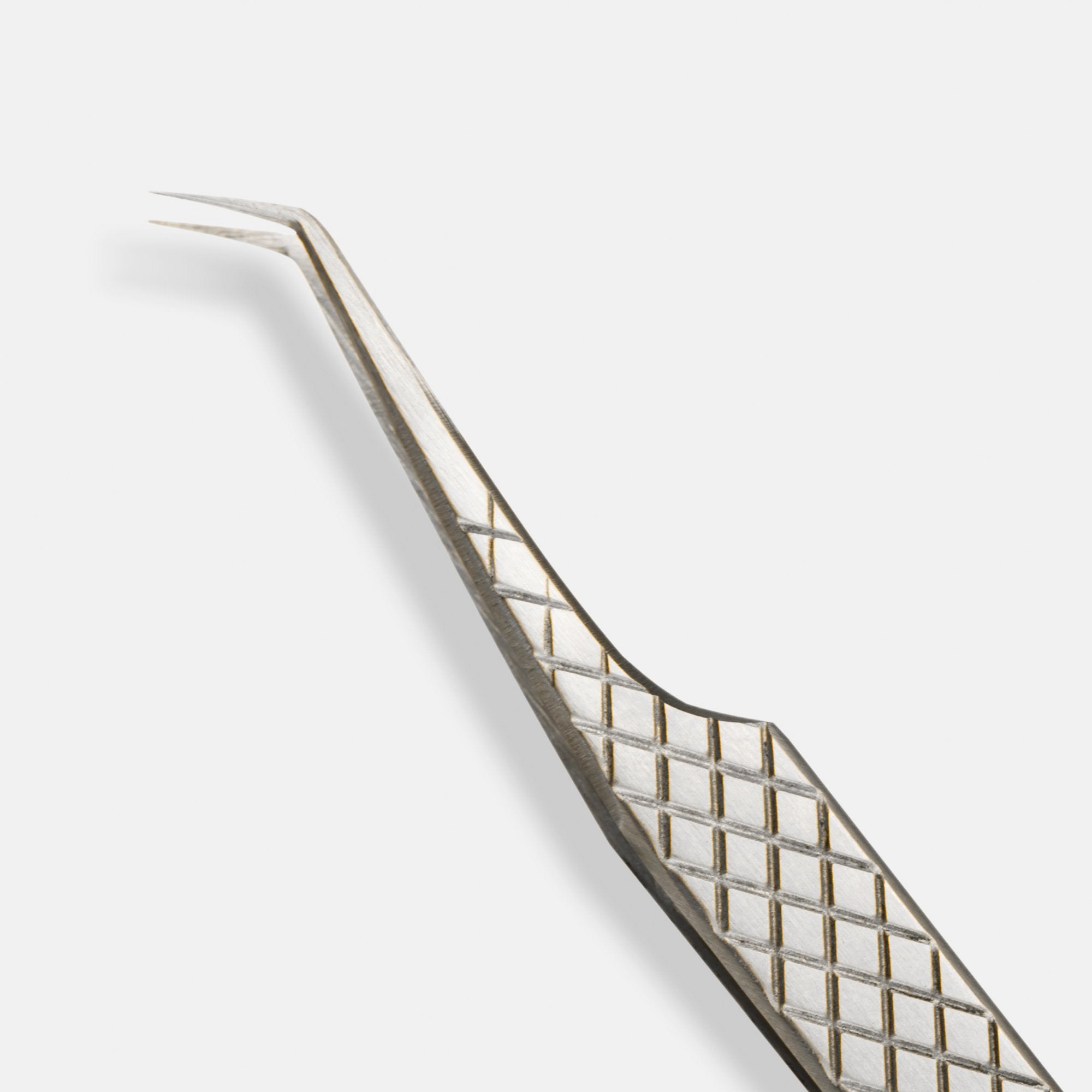 Volume Mermaid JL Platinum Tweezer - Lashbox LA
